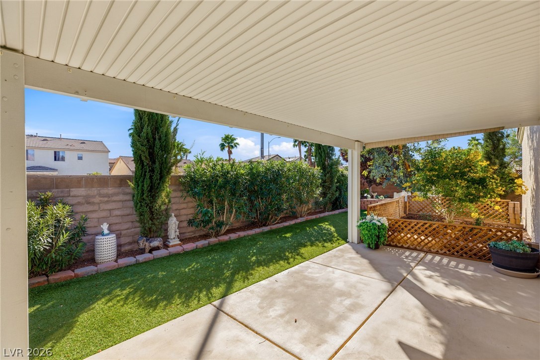 5127 Morning Splash Avenue