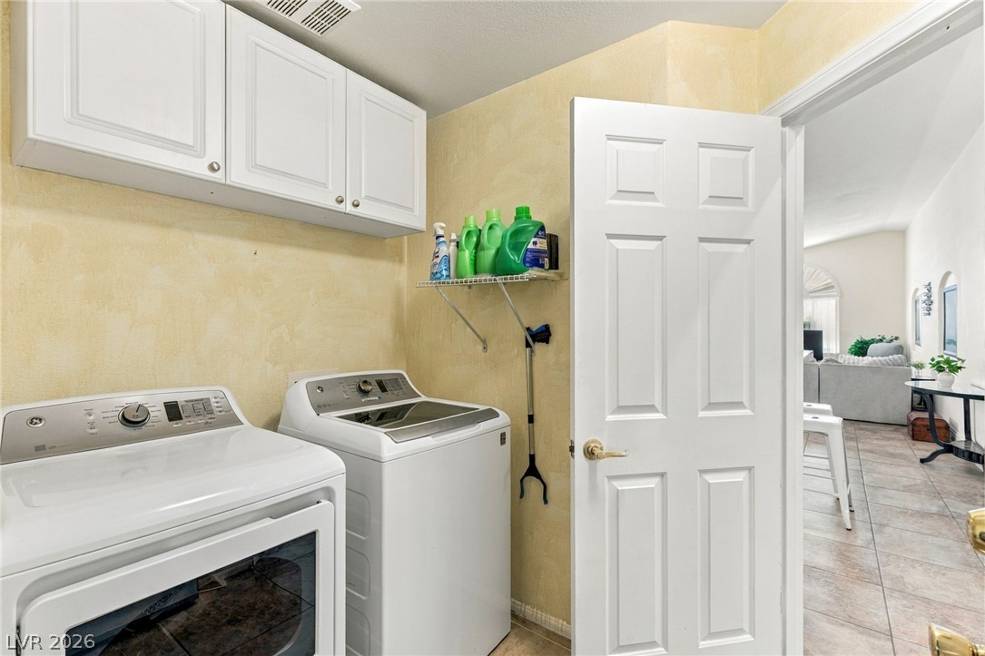 5127 Morning Splash Avenue