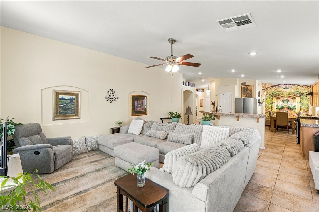 5127 Morning Splash Avenue
