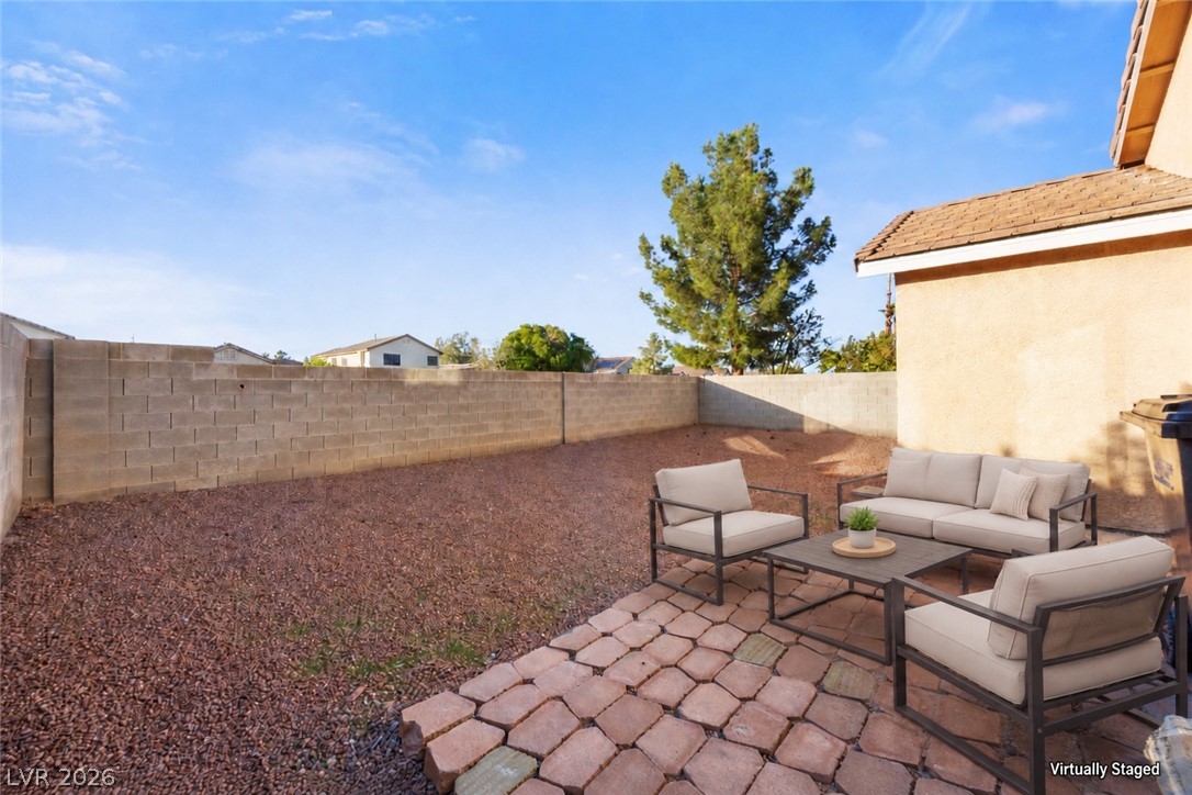 9011 Edgeworth Place