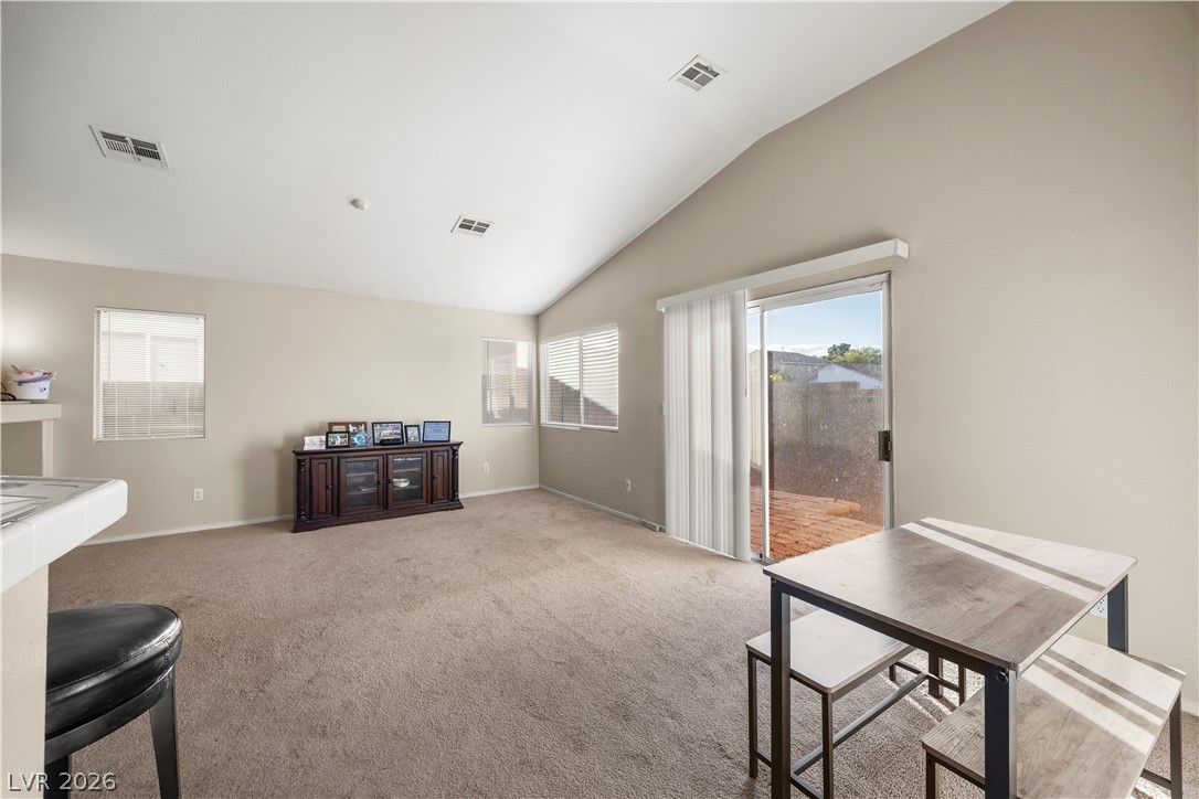 9011 Edgeworth Place