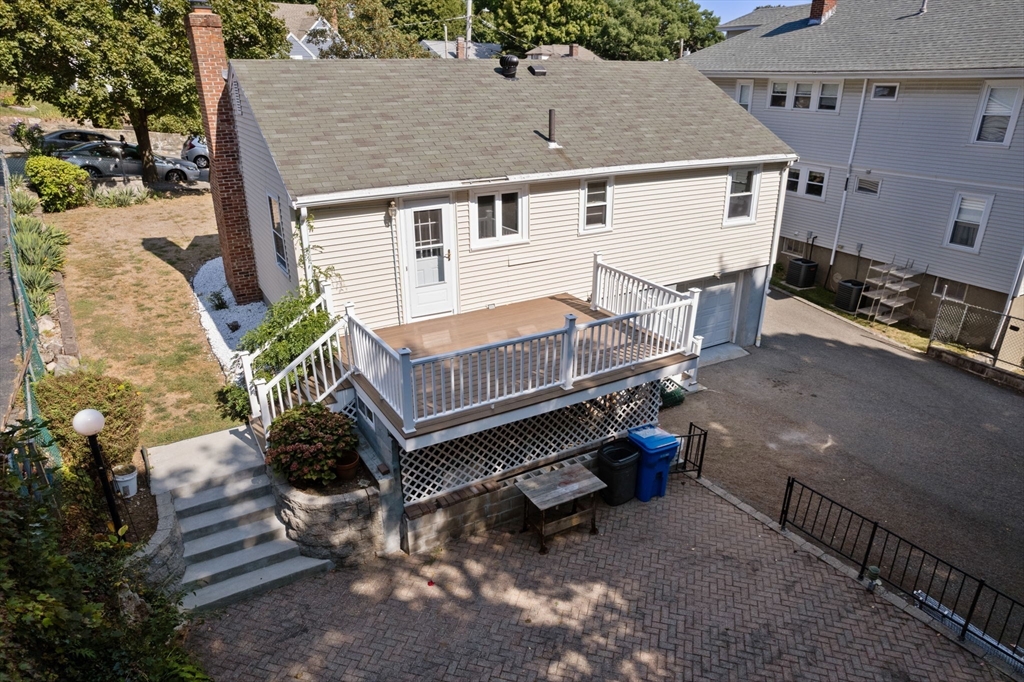 30 Oak Hill Rd