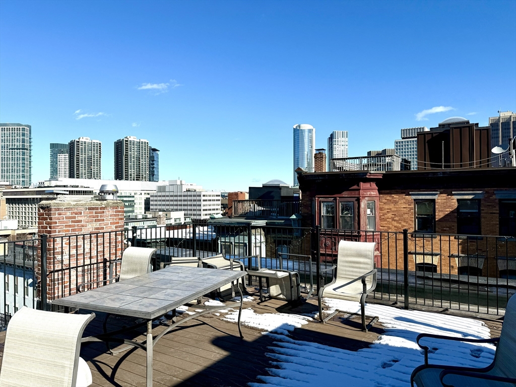 39 Revere St # 2