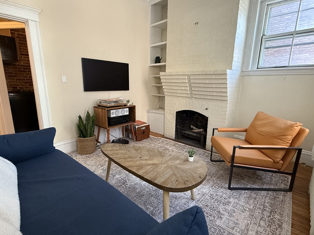 39 Revere St # 2