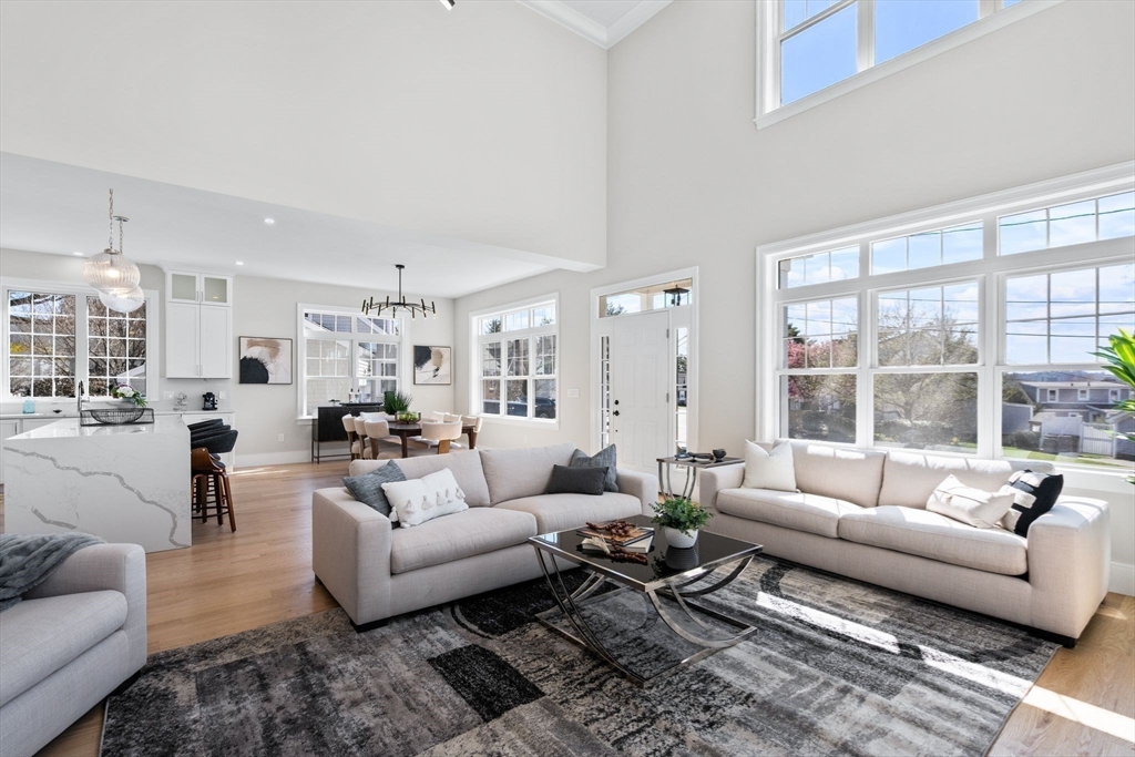 17 Puritan Road