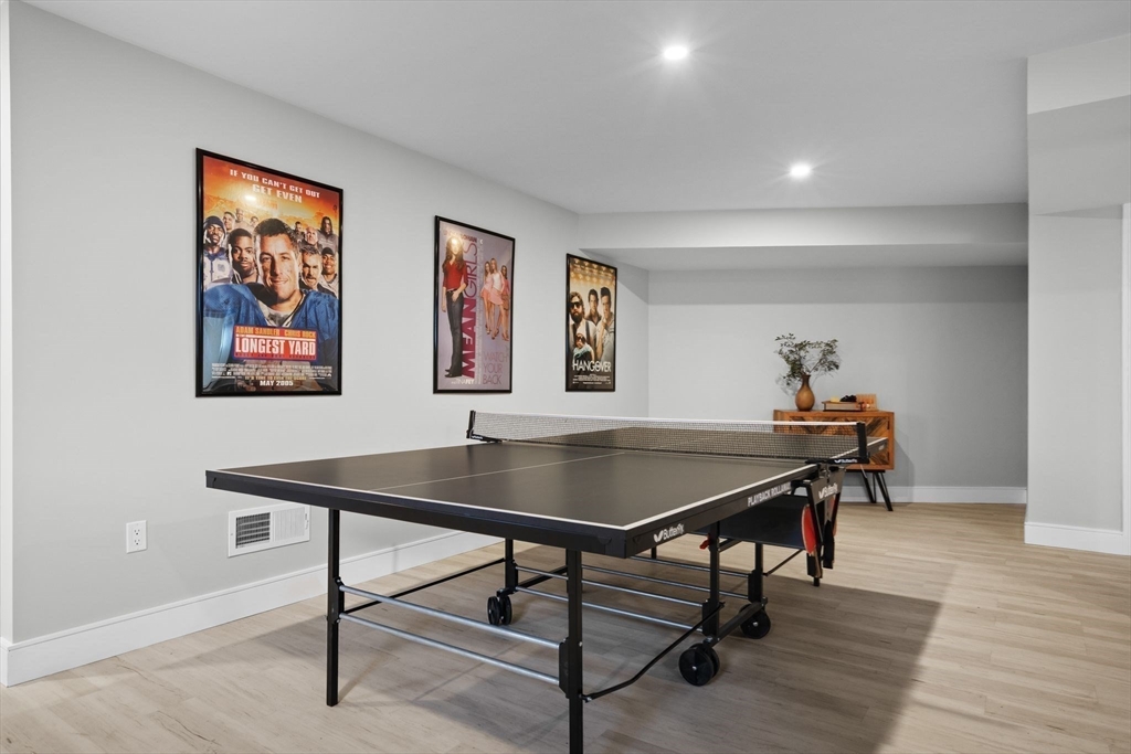 17 Puritan Road