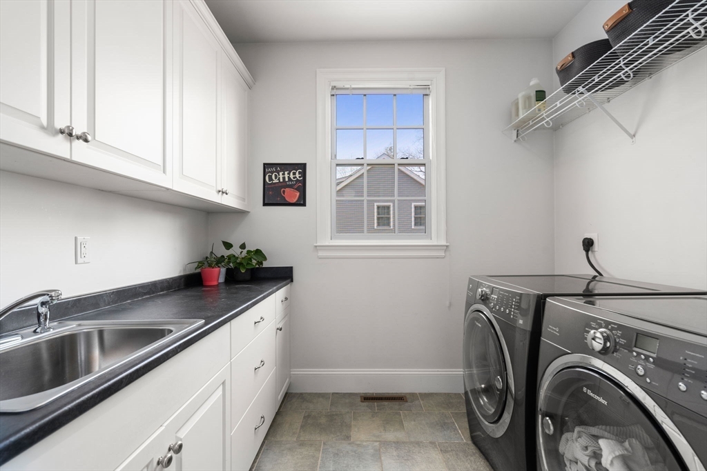 22 Oakencroft Rd