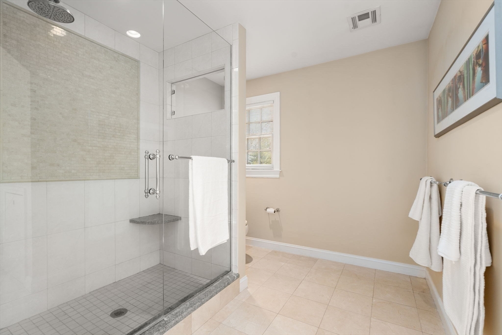 22 Oakencroft Rd