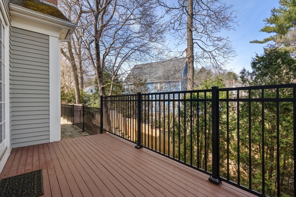 22 Oakencroft Rd
