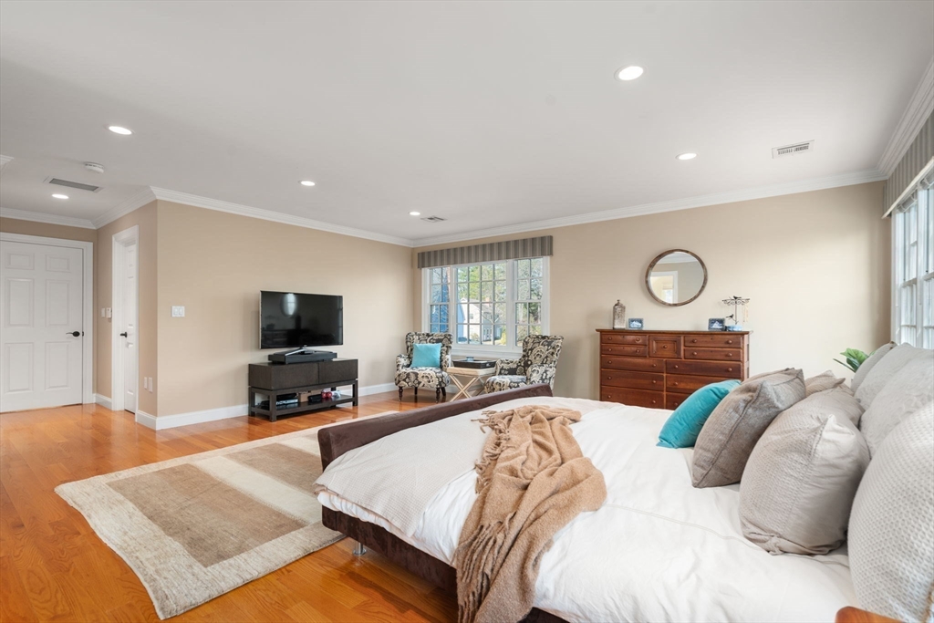 22 Oakencroft Rd