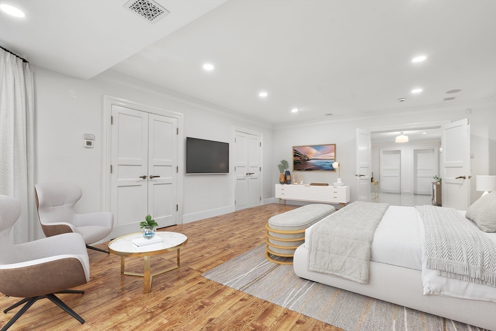 168 Beacon St # 1