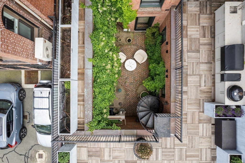 168 Beacon St # 1