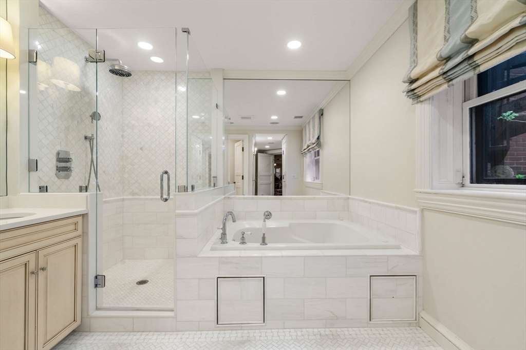 168 Beacon St # 1