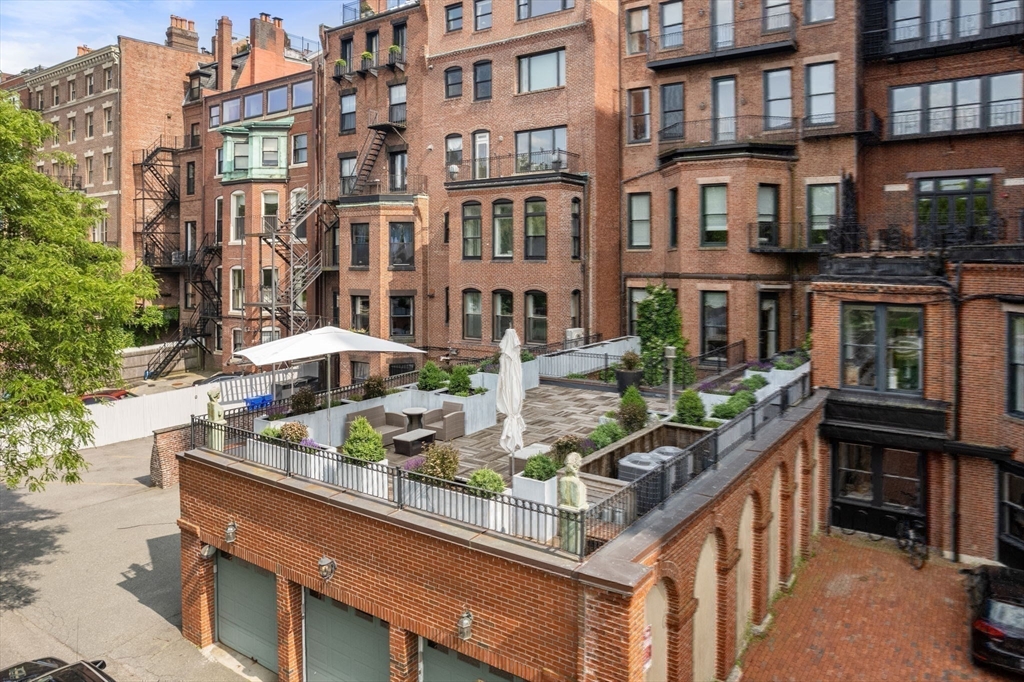 168 Beacon St # 1