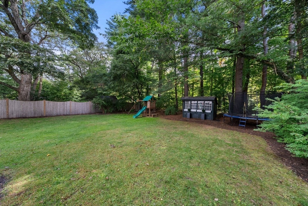 48 Golden Ball Road