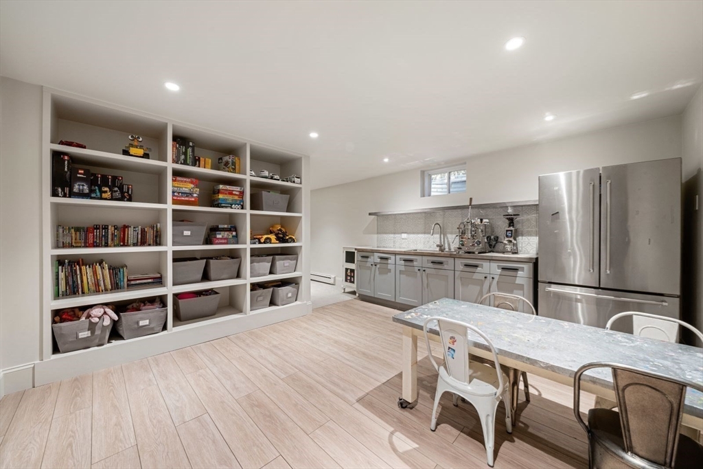 81 Montvale Road