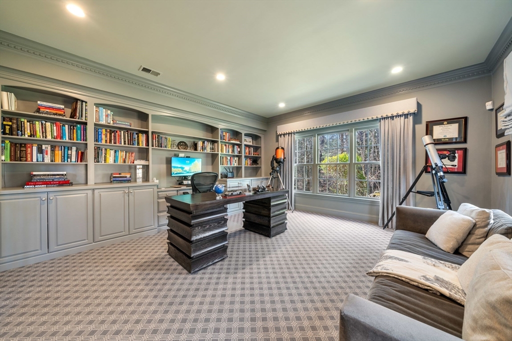 81 Montvale Road