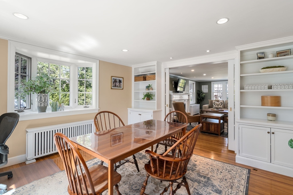 48 Sunset Rd