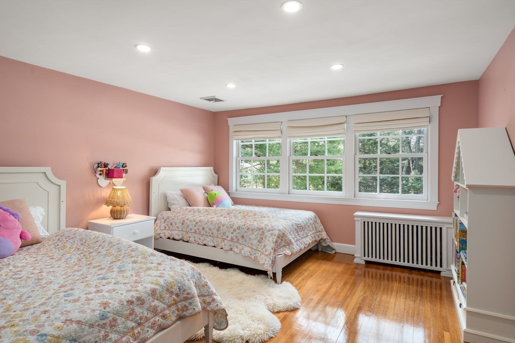 48 Sunset Rd