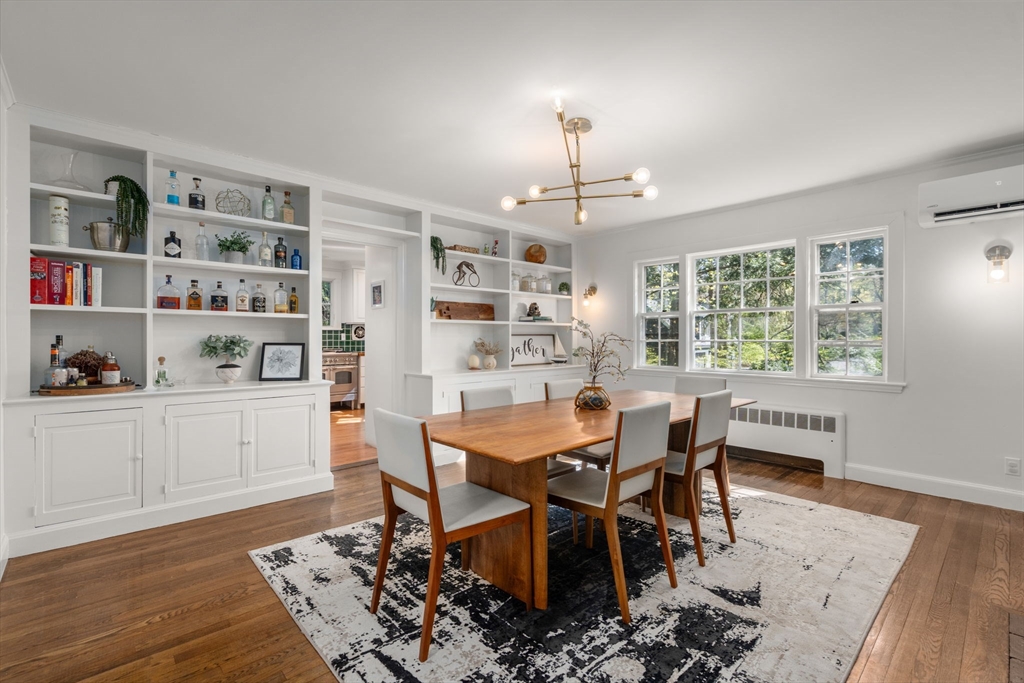 633 Boston Post Rd