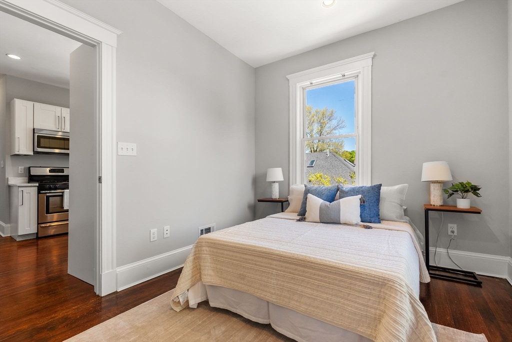 34 Catherine St # 6