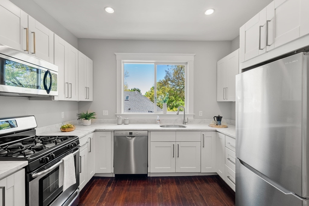 34 Catherine St # 6