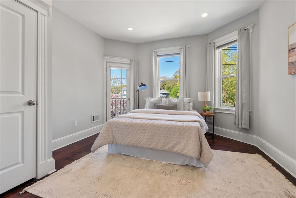 34 Catherine St # 6