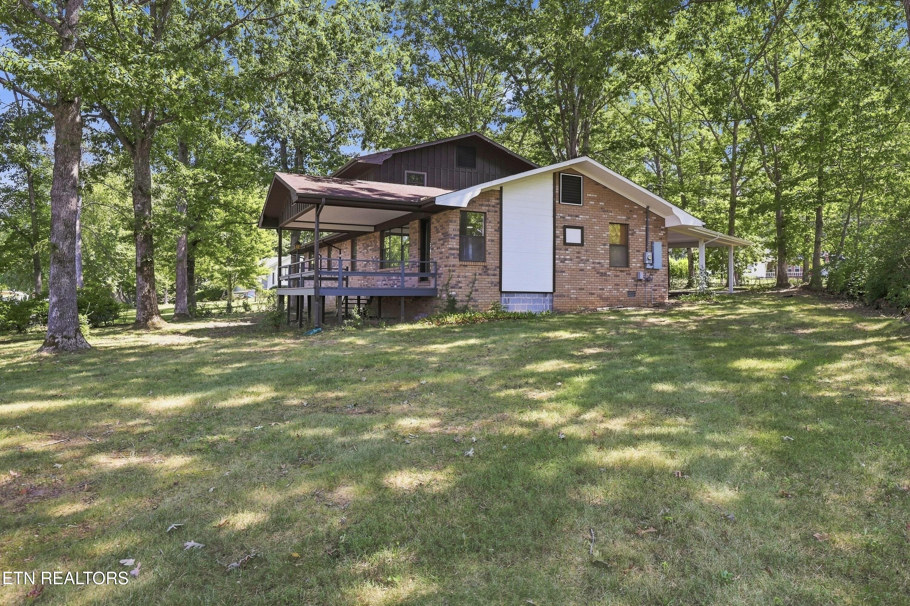 2024 Cravens Drive