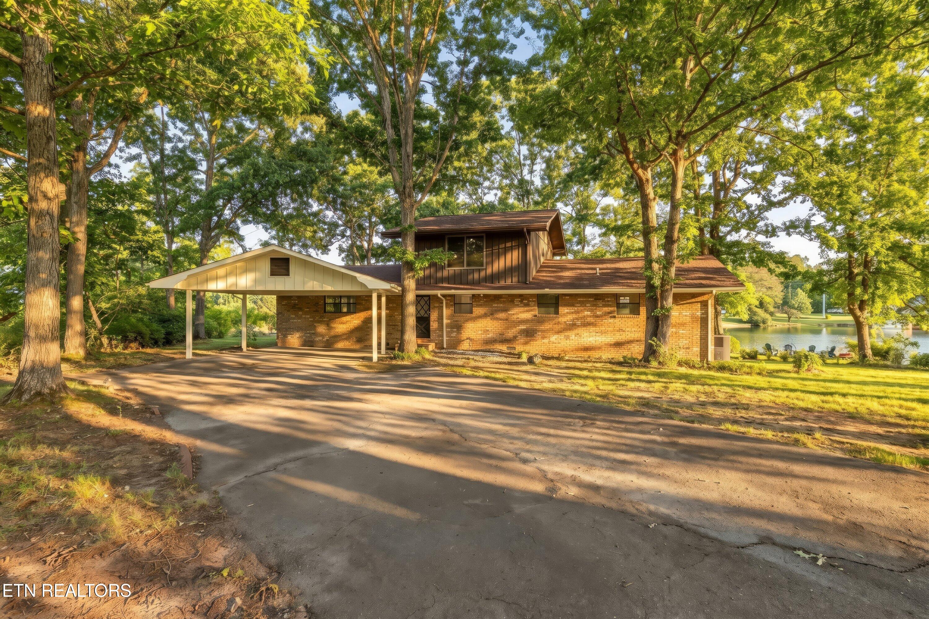2024 Cravens Drive
