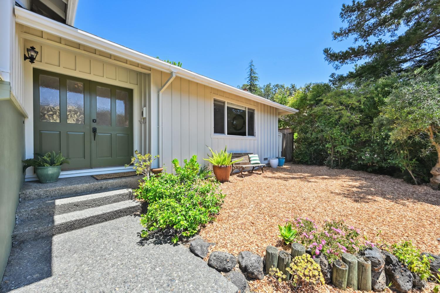 21 Sunnyhill Road