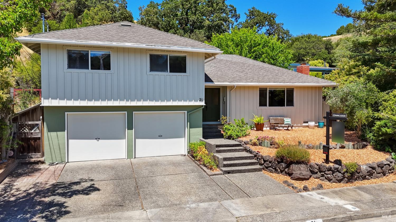 21 Sunnyhill Road