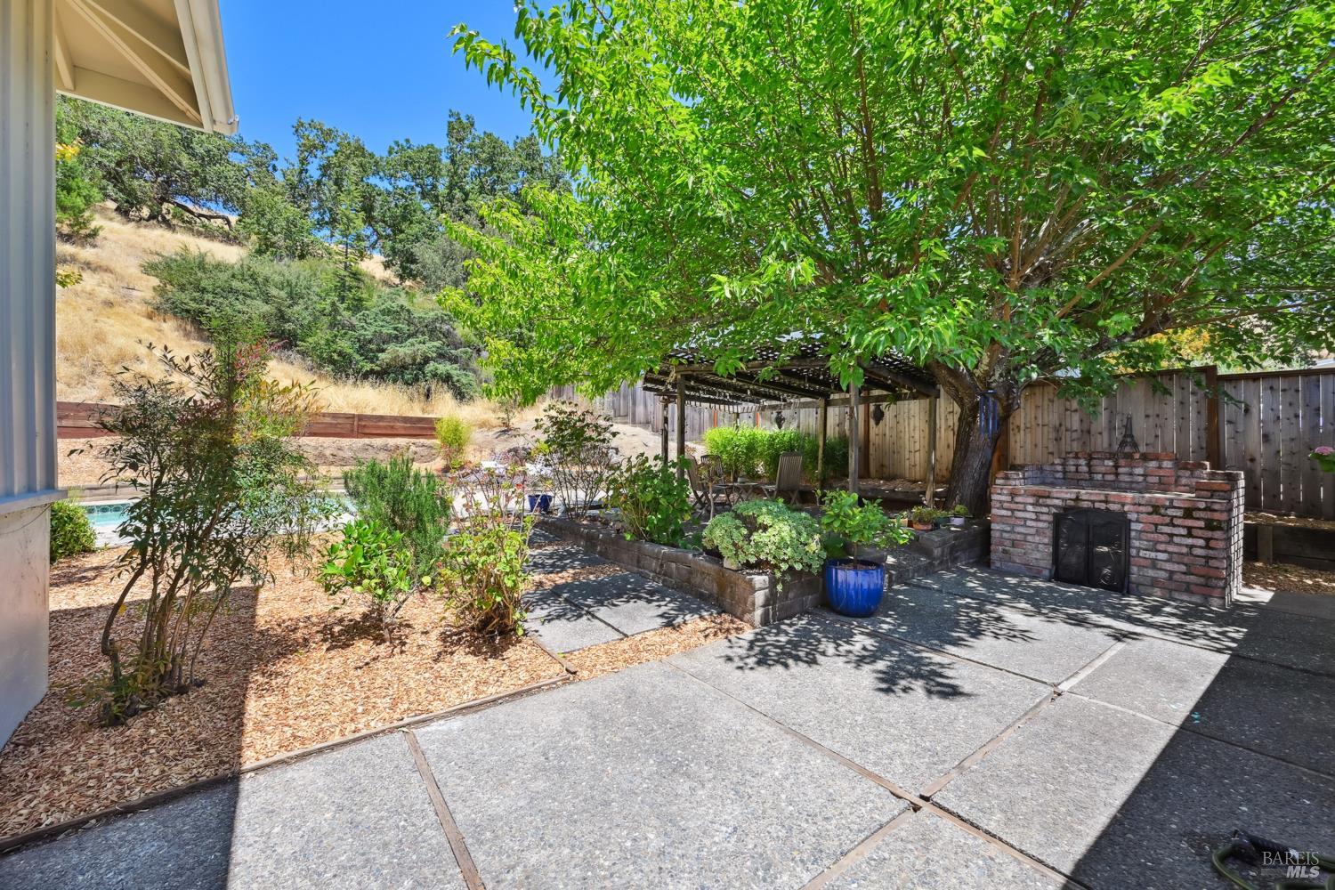 21 Sunnyhill Road