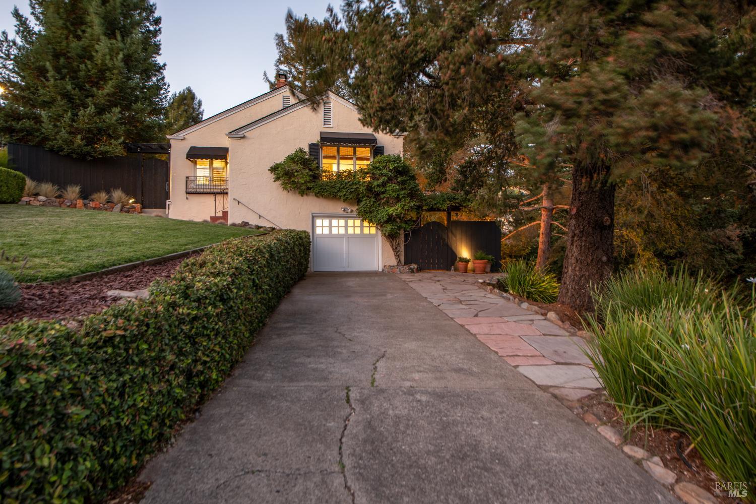 114 Tamal Vista Drive