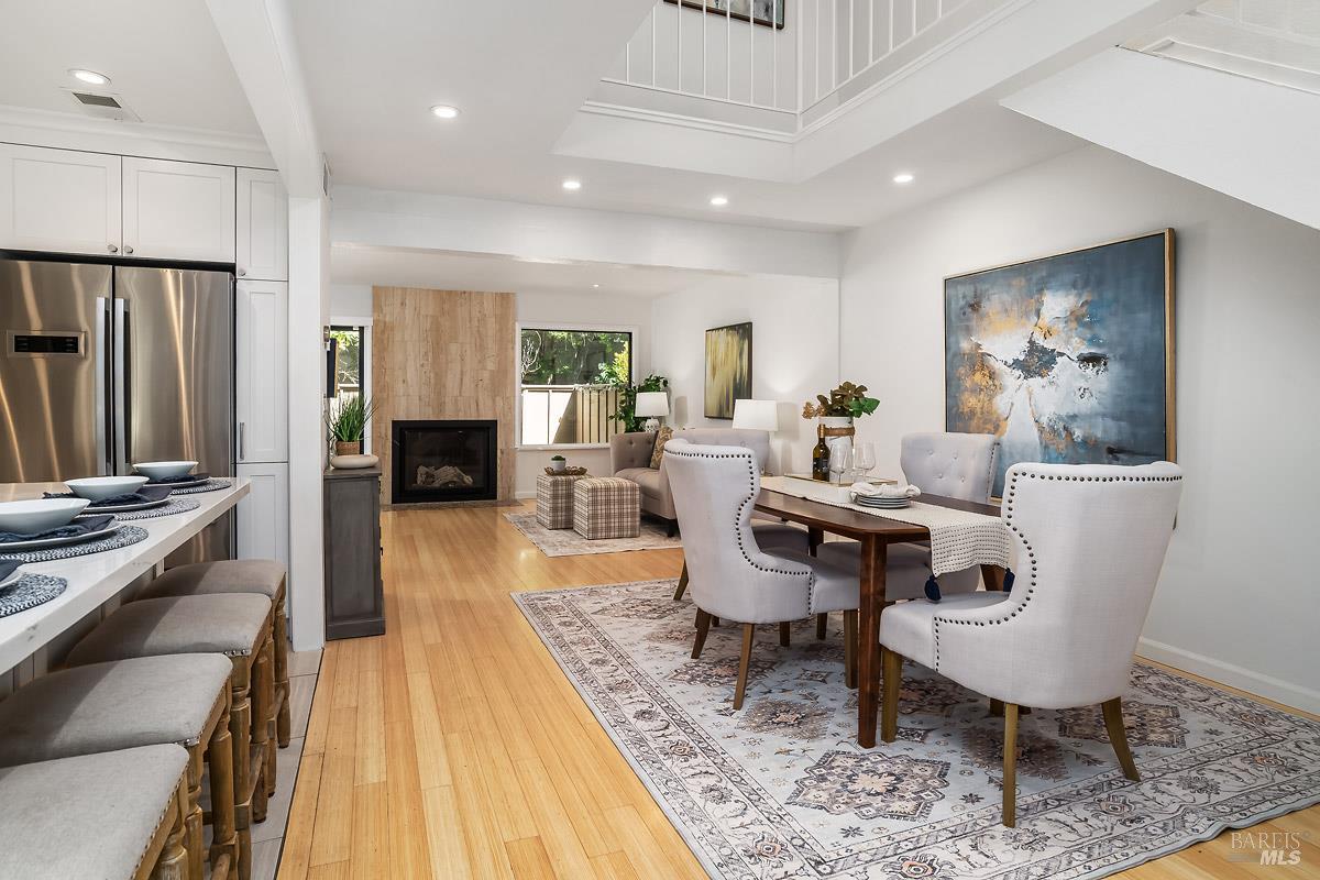 8 Dove Place