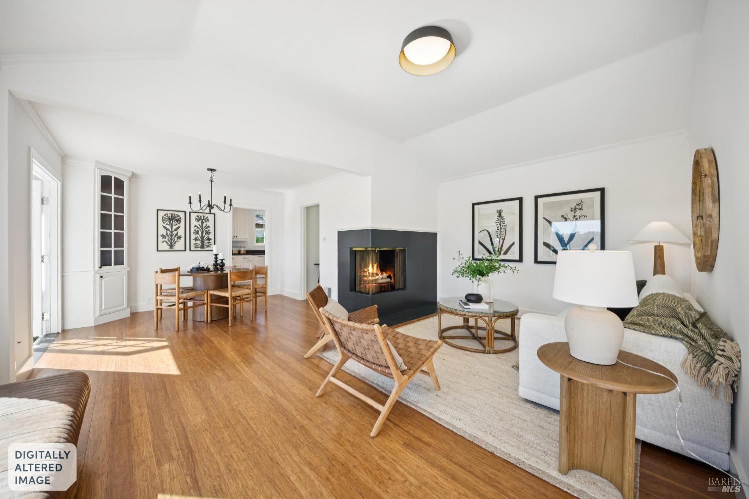 152 Almonte Boulevard