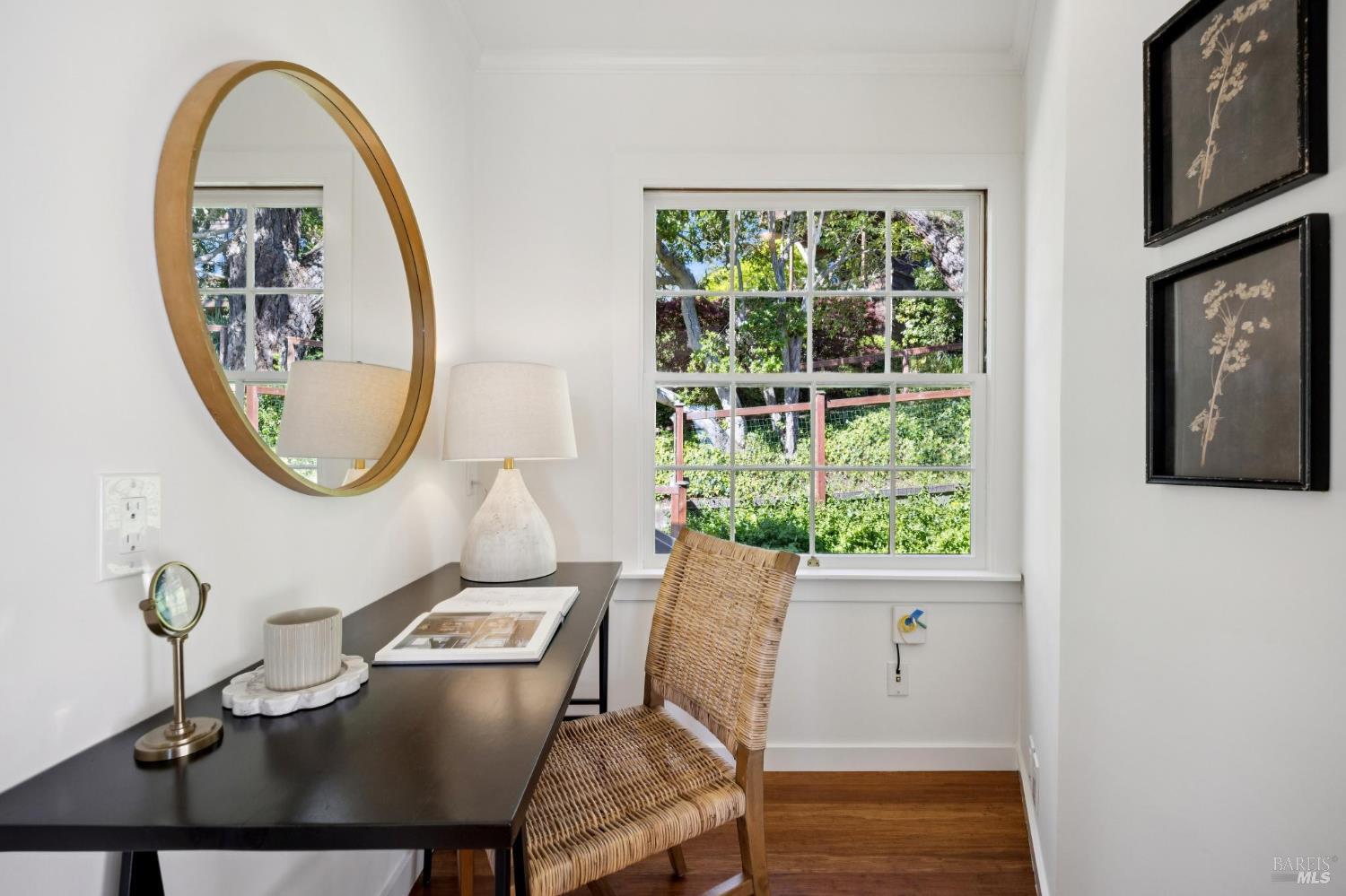 152 Almonte Boulevard