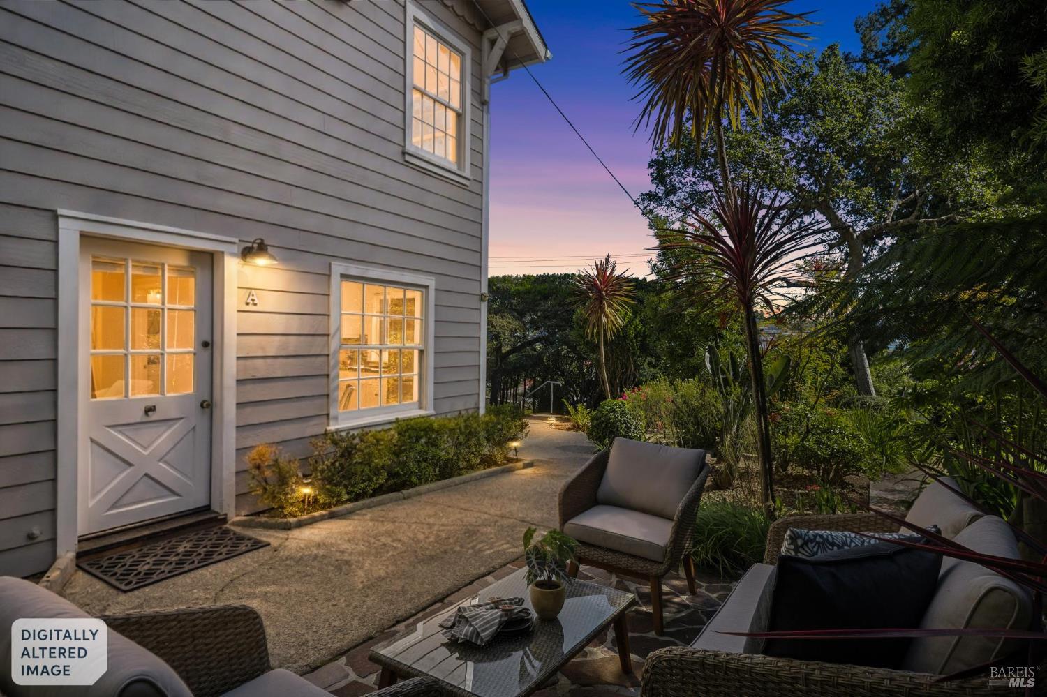 152 Almonte Boulevard