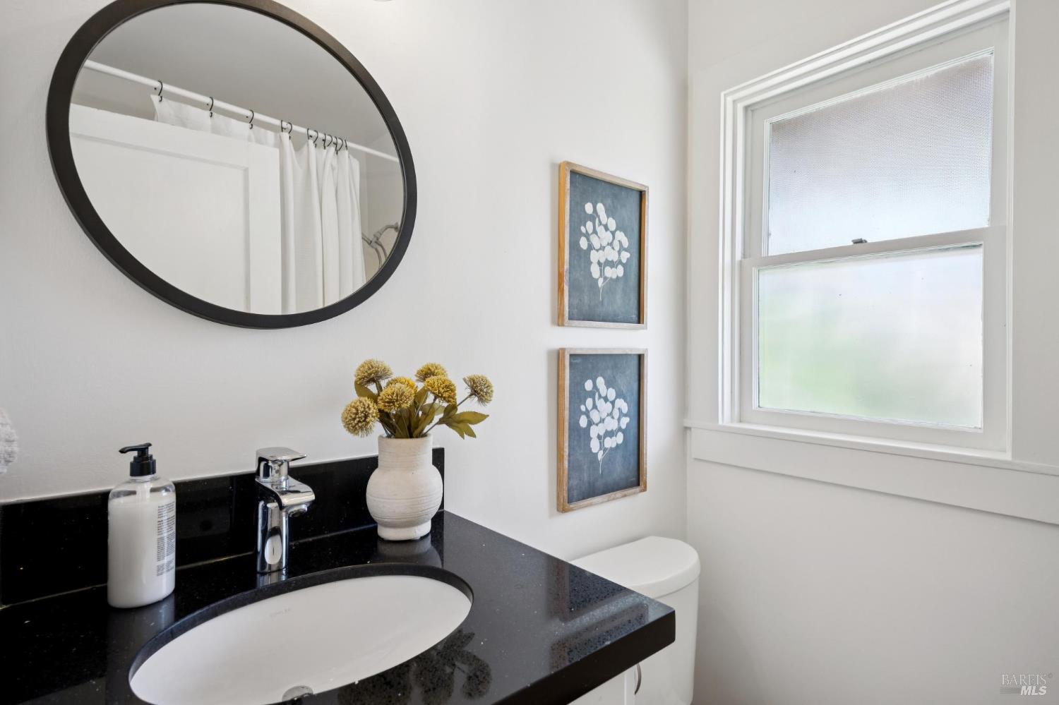 152 Almonte Boulevard