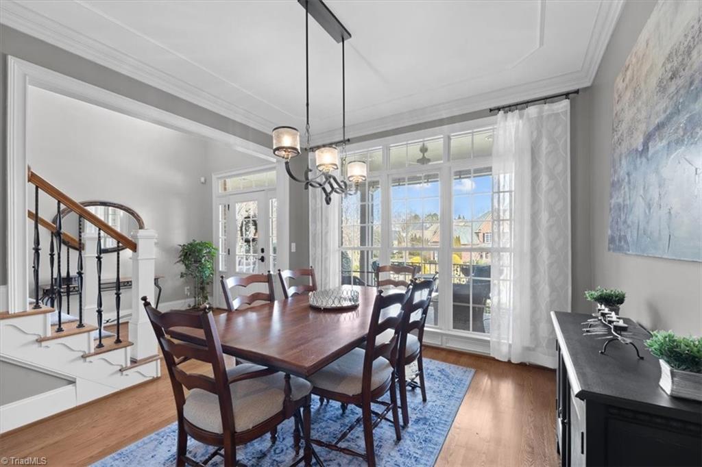 5021 Warm Springs Point