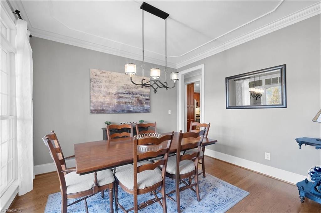 5021 Warm Springs Point