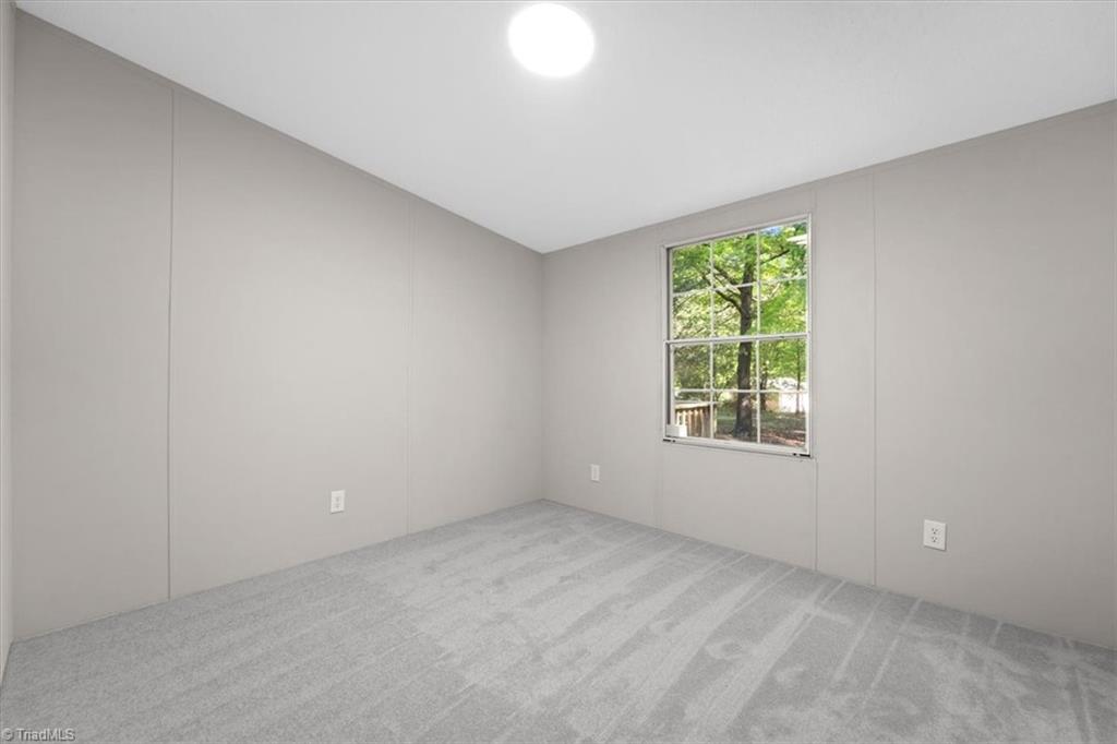 5124 Mcleansville Road, McLeansville