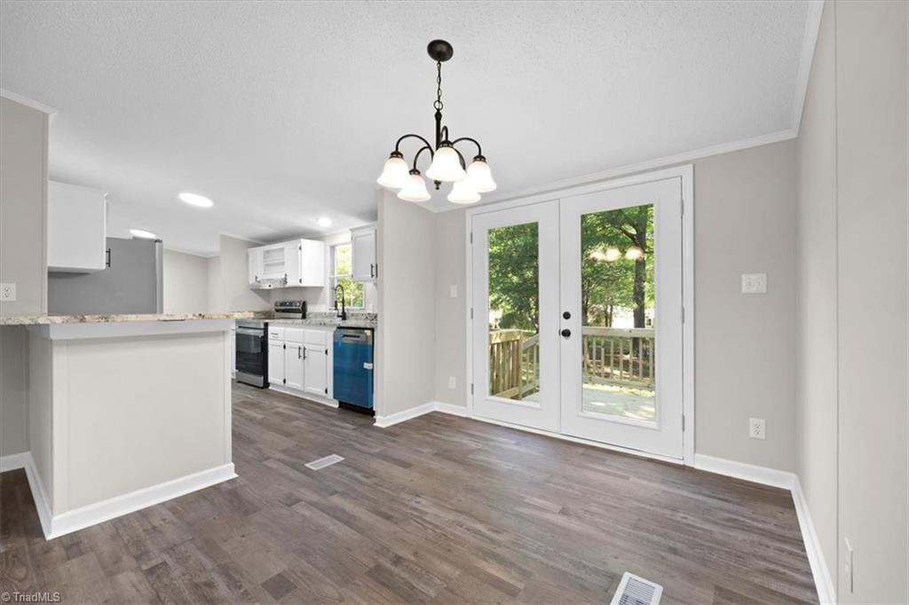 5124 Mcleansville Road, McLeansville