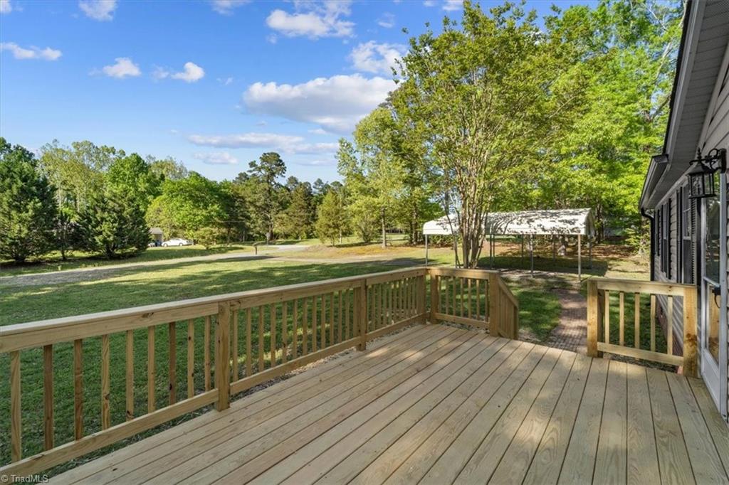 5124 Mcleansville Road, McLeansville
