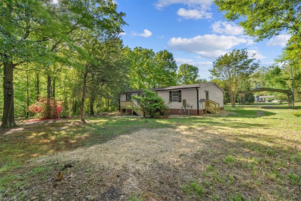 5124 Mcleansville Road, McLeansville