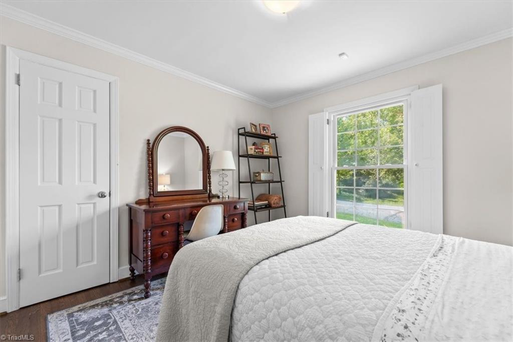 1216 Cleburne Street