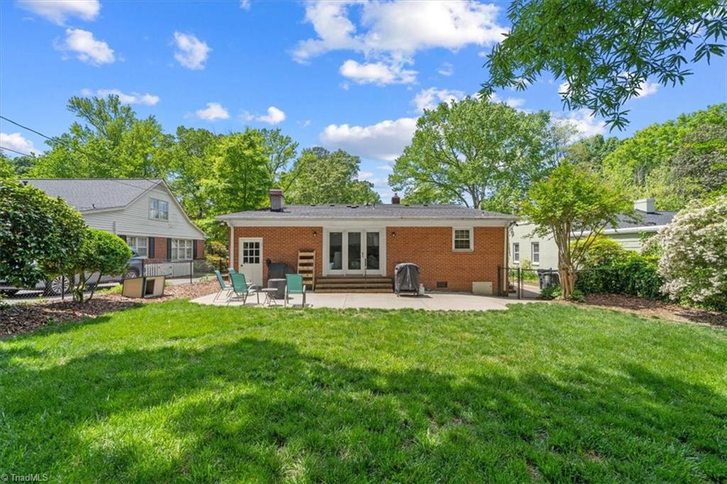 1216 Cleburne Street