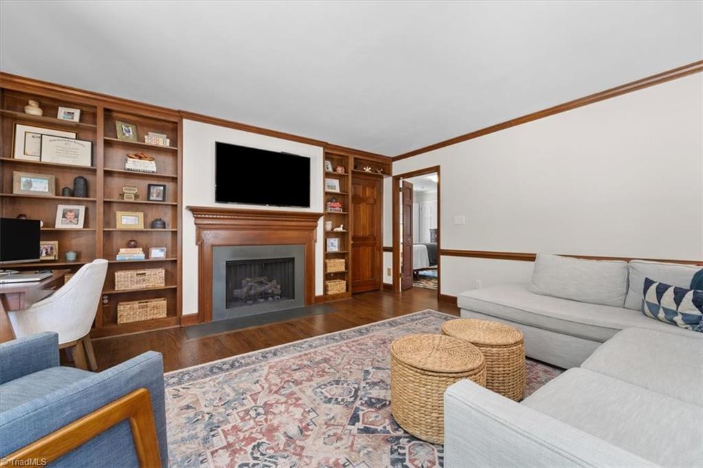 1216 Cleburne Street