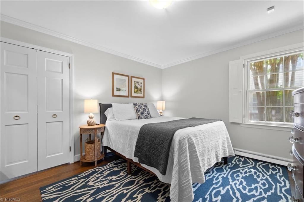 1216 Cleburne Street