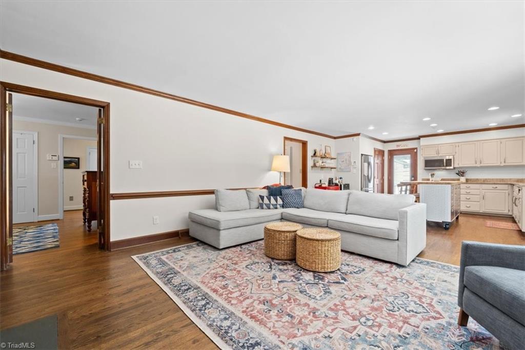 1216 Cleburne Street