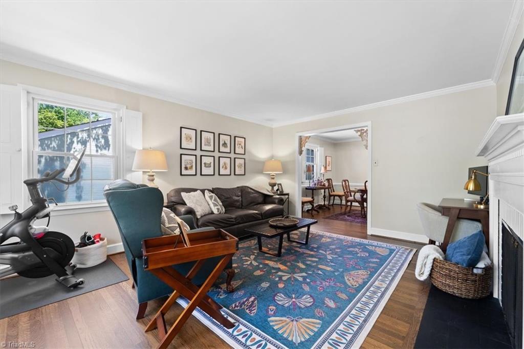 1216 Cleburne Street